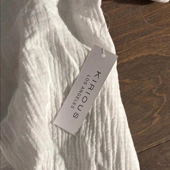 White Button Down Shirt with Relaxed Fit - Picture 3 of 8